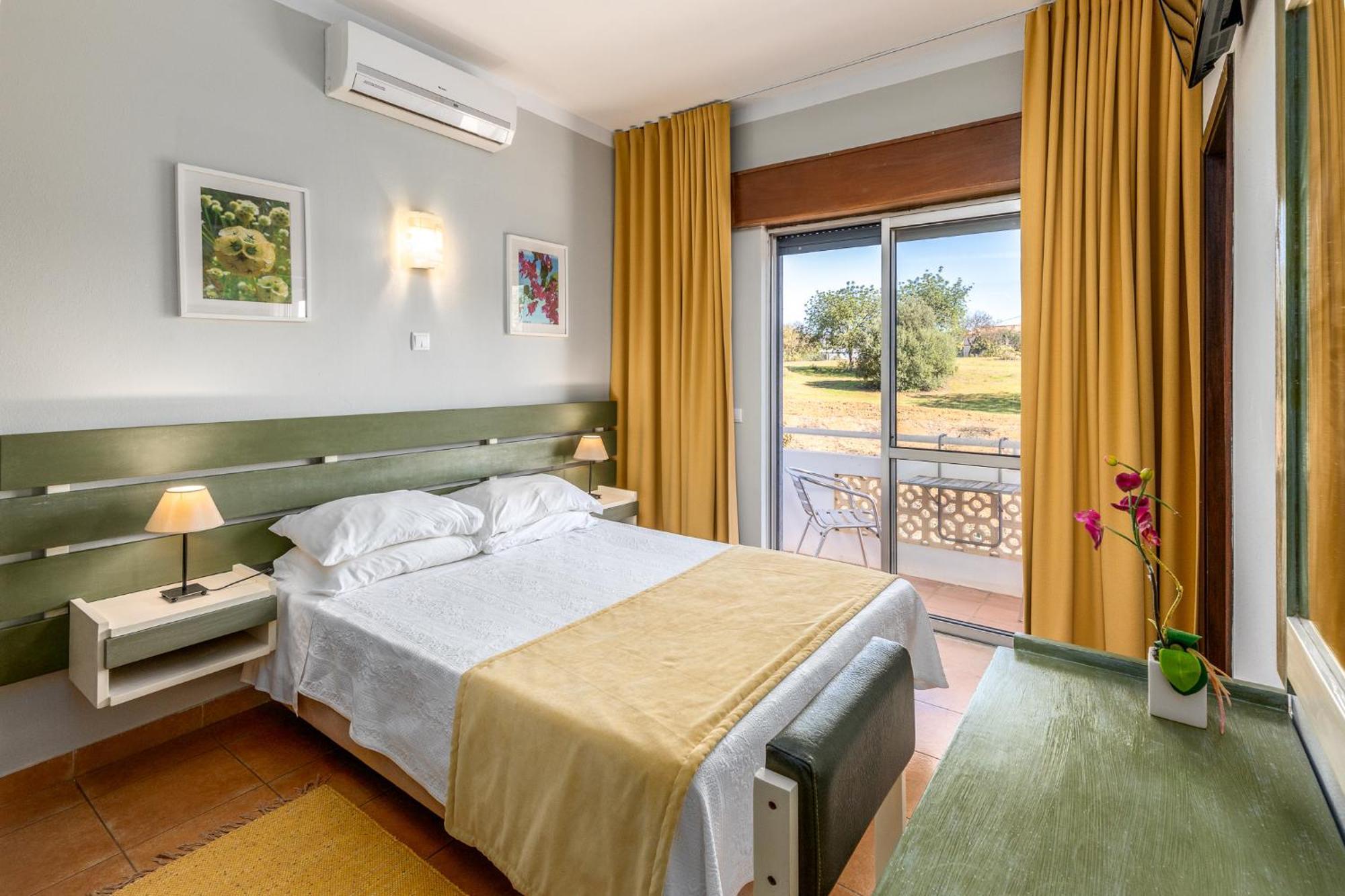 Guest House Oliveira Boliqueime Kültér fotó